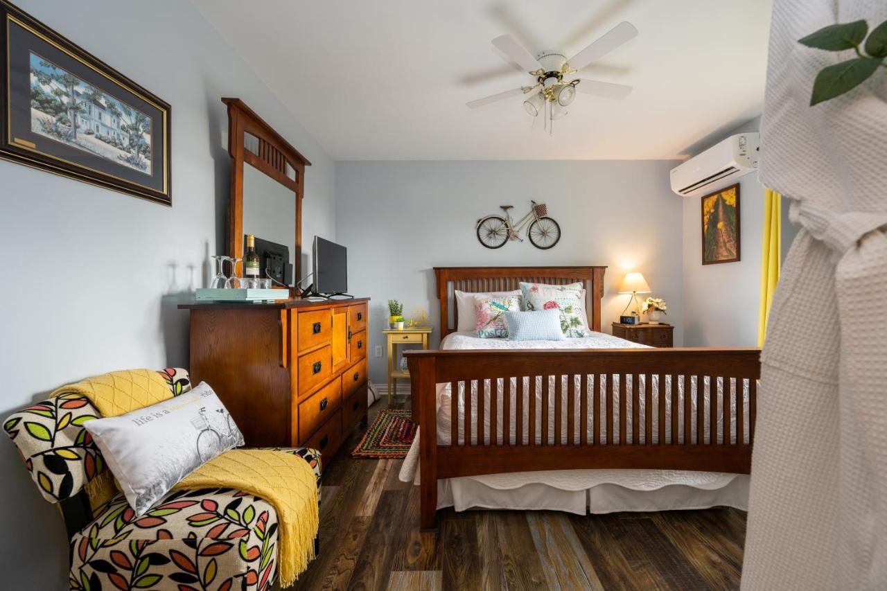 Baker Shore Bed And Breakfast Съмърсайд Екстериор снимка