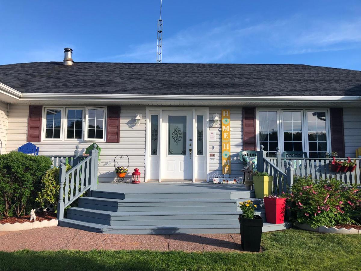 Baker Shore Bed And Breakfast Съмърсайд Екстериор снимка